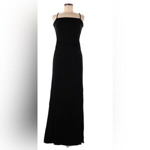 Like new maxi Reformation black dress with rouching Medium